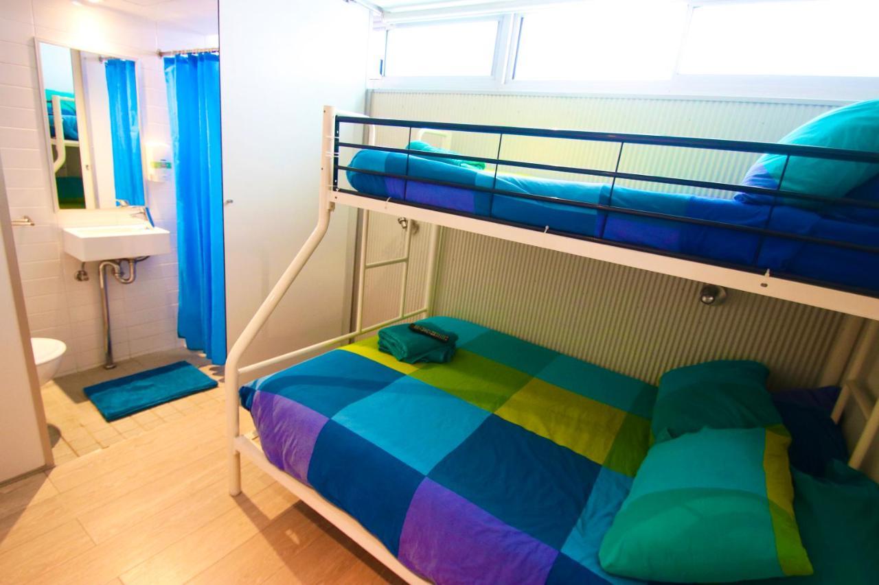 Chambre Lits Jumeaux avec Salle de Bains Privative